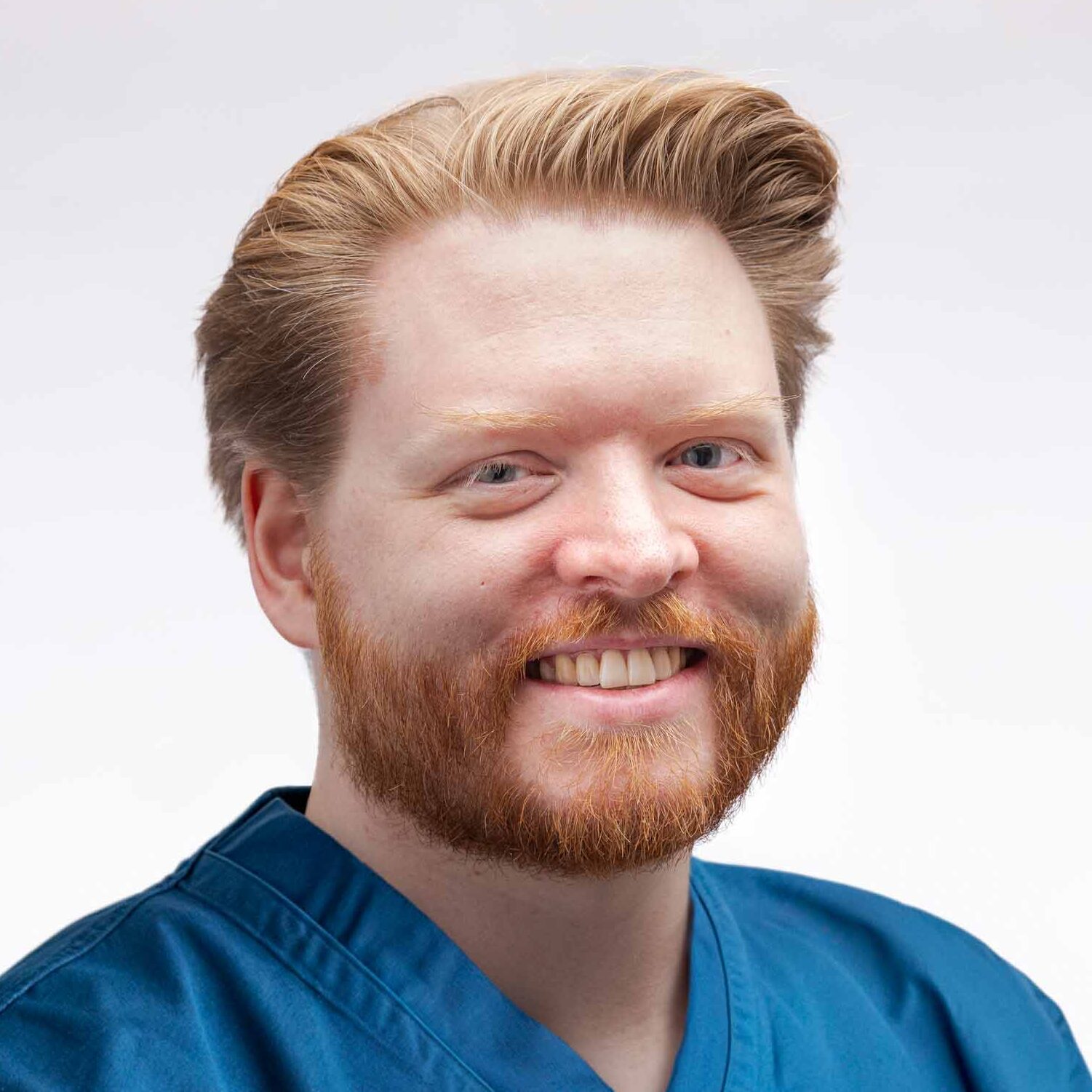 _T3A6979-Edit Dentist Teodor